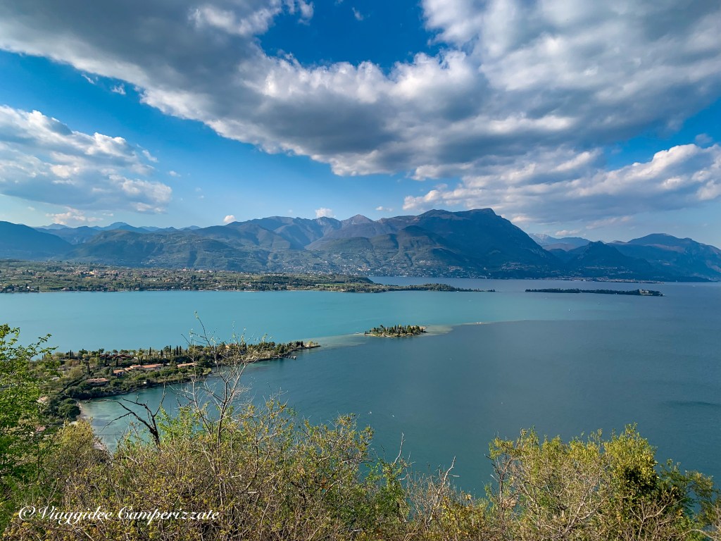Manerba del Garda: isola di San Biagio